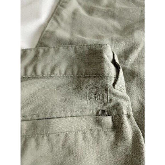 REI Pants Mens 34x32 Green Chino Khakis UPF 50+ Outdoor Hiking Nylon Fishing - Picture 4 of 6
